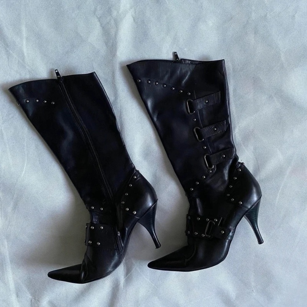 Elegant Black Heeled Boots with Studs